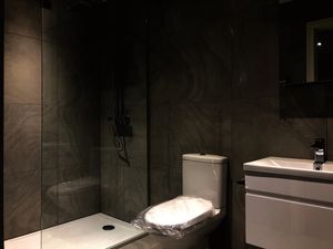 Photo 16- click for photo gallery